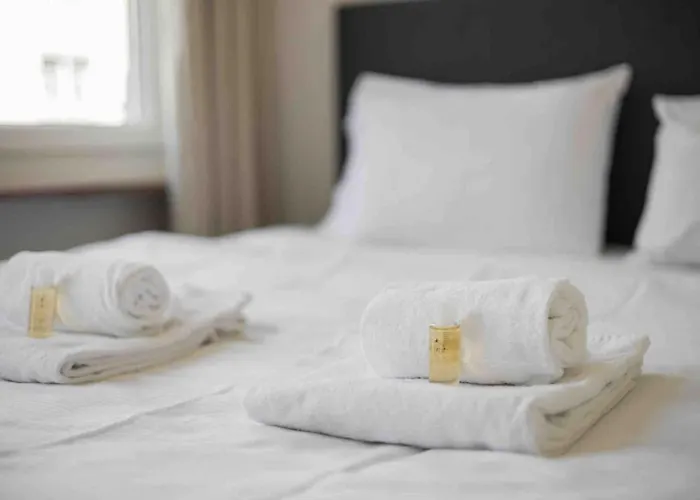 Downtown Deluxe With Queen Bed Be-45